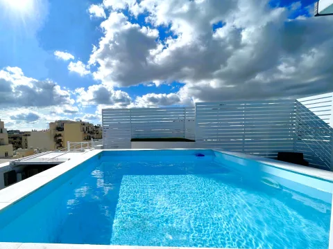 2 bed Penthouse For Rent in Sliema, Sliema - thumb 19
