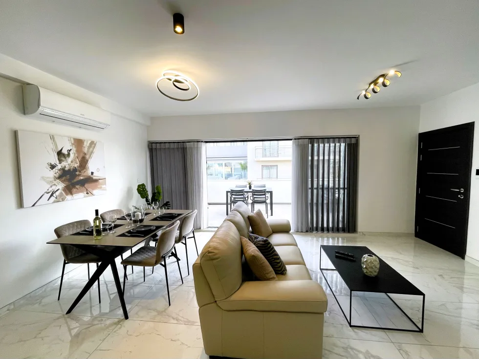 2 bed Penthouse For Rent in Sliema, Sliema - thumb 6