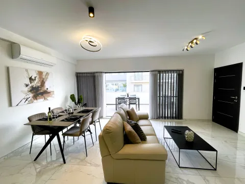 2 bed Penthouse For Rent in Sliema, Sliema - thumb 6