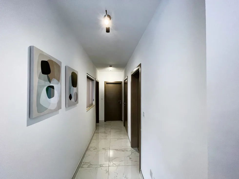 2 bed Penthouse For Rent in Sliema, Sliema - thumb 15