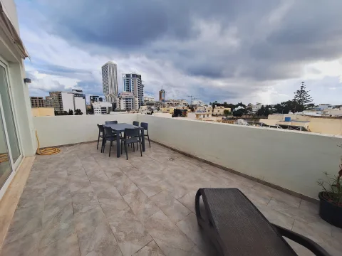 2 bed Penthouse For Rent in Swieqi, Swieqi - thumb 3