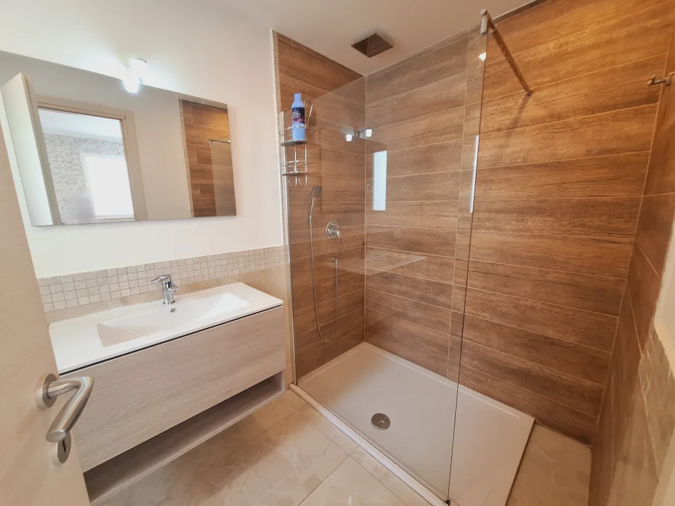 2 bed Penthouse For Rent in Swieqi, Swieqi - thumb 9