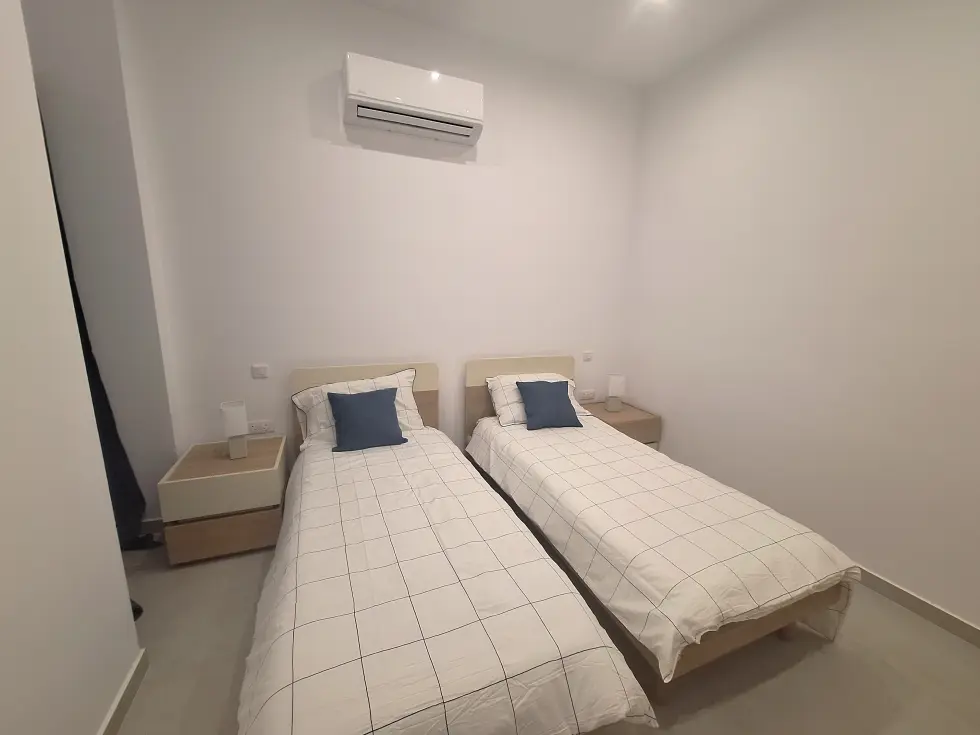 3 bed Maisonette For Rent in Sliema, Sliema - thumb 6