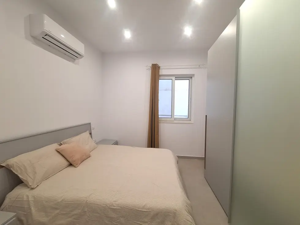 3 bed Maisonette For Rent in Sliema, Sliema - thumb 7