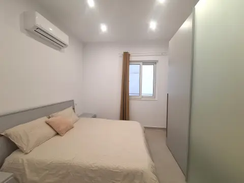 3 bed Maisonette For Rent in Sliema, Sliema - thumb 7