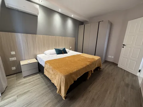 2 bed Apartment For Rent in Sliema, Sliema - thumb 10