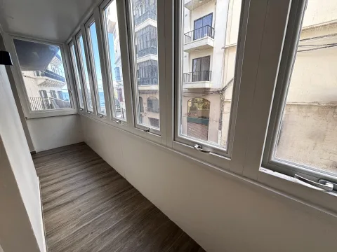 2 bed Apartment For Rent in Sliema, Sliema - thumb 11