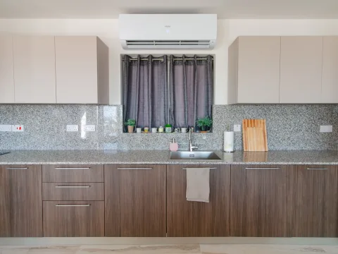 2 bed Penthouse For Rent in Marsascala, Marsascala - thumb 5