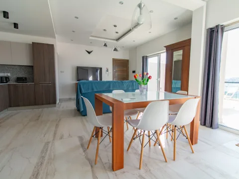 2 bed Penthouse For Rent in Marsascala, Marsascala - thumb 6