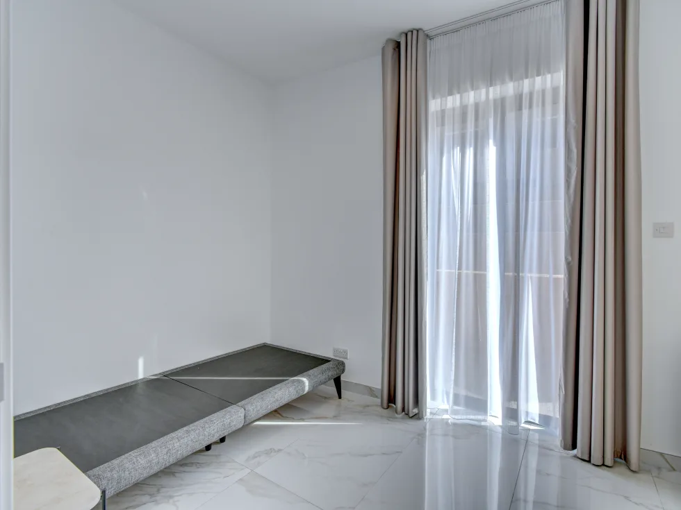 3 bed Apartment For Rent in Sliema, Sliema - thumb 15