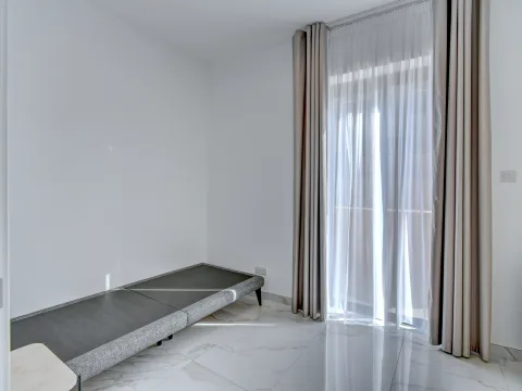 3 bed Apartment For Rent in Sliema, Sliema - thumb 15