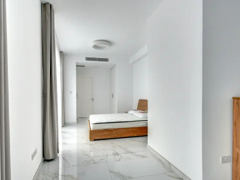 3 bed Penthouse For Rent in Sliema, Sliema - thumb 17