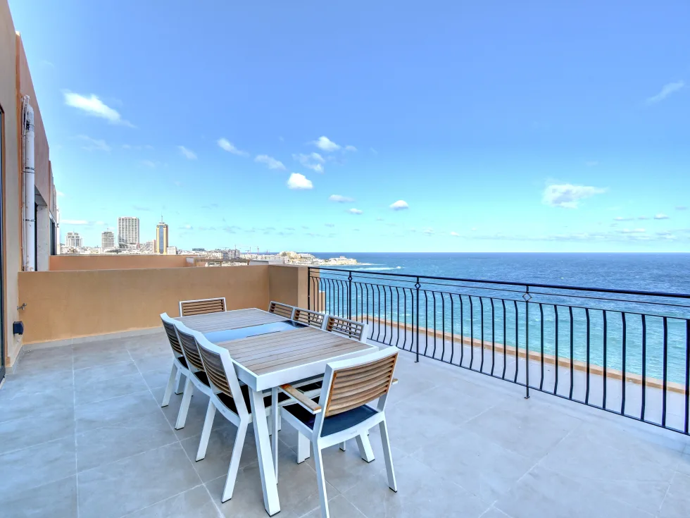 3 bed Penthouse For Rent in Sliema, Sliema - thumb 2