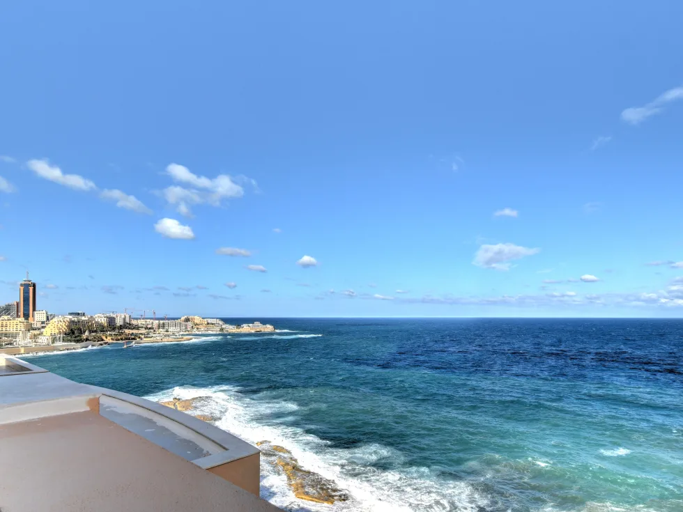 3 bed Penthouse For Rent in Sliema, Sliema - thumb 3