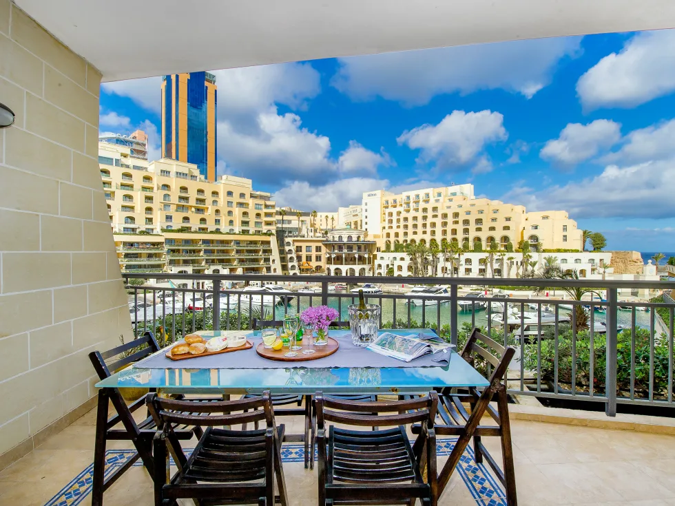 3 bed Apartment For Rent in St Julian's, St Julian's - thumb 1