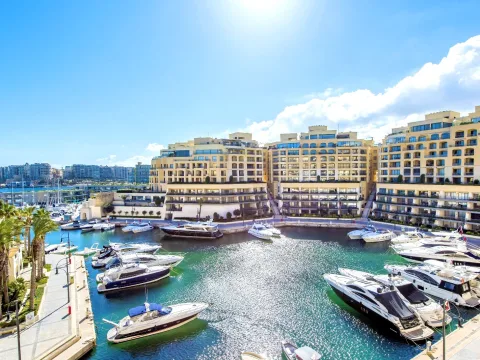 3 bed Apartment For Rent in St Julian's, St Julian's - thumb 2