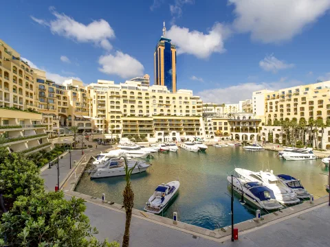 3 bed Apartment For Rent in St Julian's, St Julian's - thumb 3