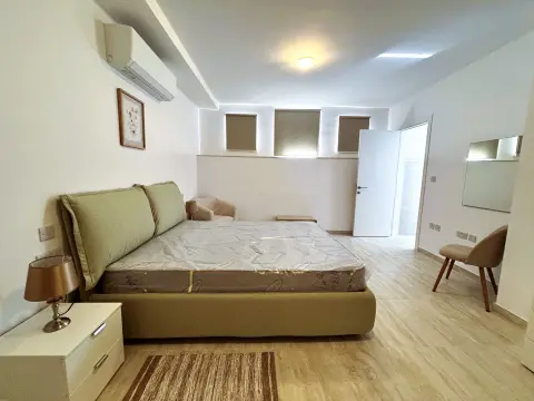 2 bed Apartment For Rent in St Julian's, St Julian's - thumb 9