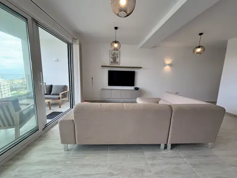 2 bed Apartment For Rent in St Julian's, St Julian's - thumb 2