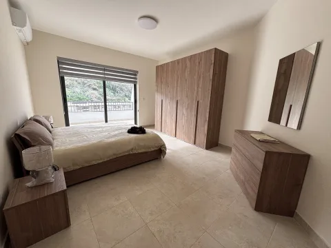 3 bed Apartment For Rent in St Paul's Bay, St Paul's Bay - thumb 9