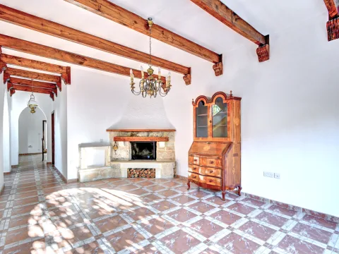 4 bed Villa For Sale in San Gwann, San Gwann - thumb 2