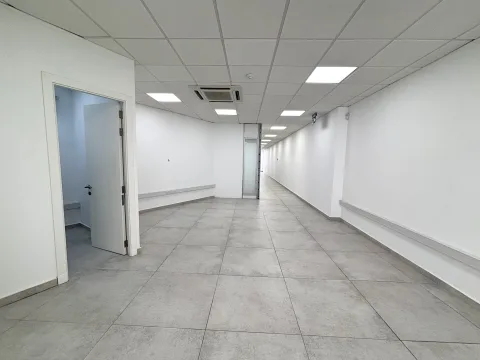 0 bed Office For Rent in Sliema, Sliema - thumb 3