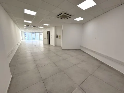 0 bed Office For Rent in Sliema, Sliema - thumb 8