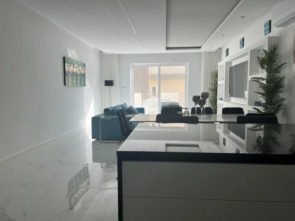 3 bed Apartment For Sale in St Julian's, St Julian's - thumb 5