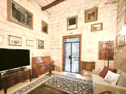 5 bed Farmhouse For Rent in Mosta, Mosta - thumb 11