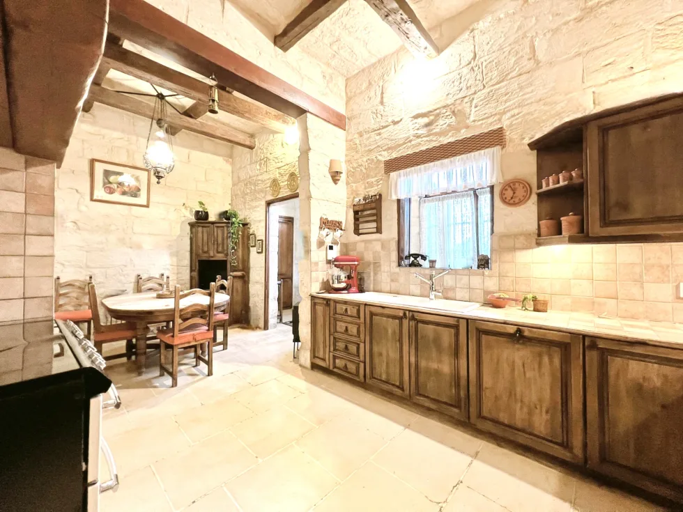 5 bed Farmhouse For Rent in Mosta, Mosta - thumb 20
