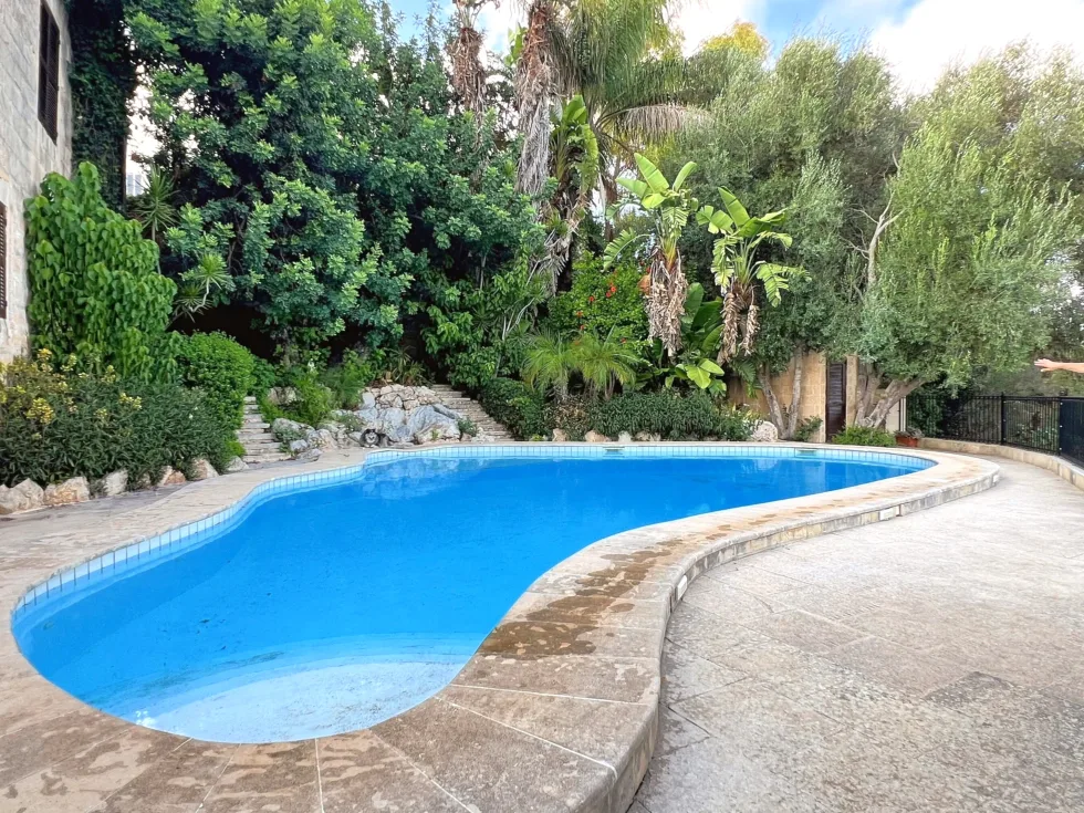 5 bed Farmhouse For Rent in Mosta, Mosta - thumb 5