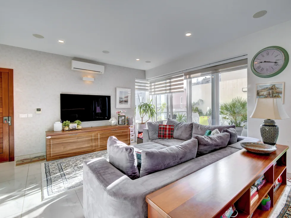 3 bed Villa For Sale in Swieqi, Swieqi - thumb 2