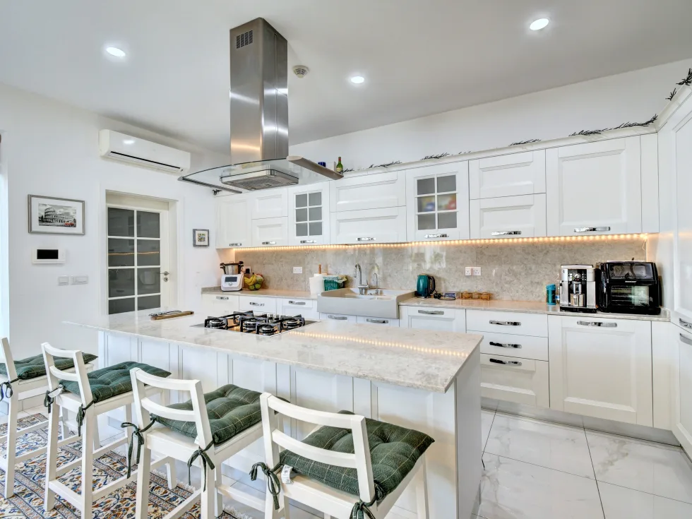 3 bed Villa For Sale in Swieqi, Swieqi - thumb 3