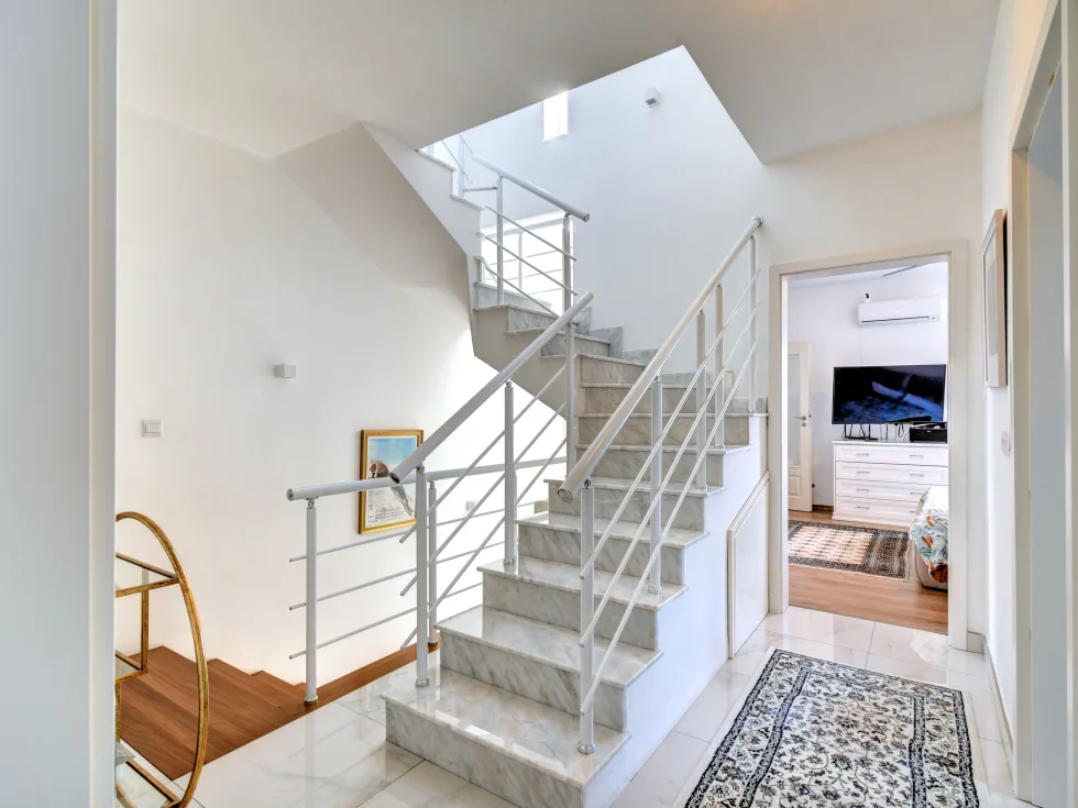 3 bed Villa For Sale in Swieqi, Swieqi - thumb 7