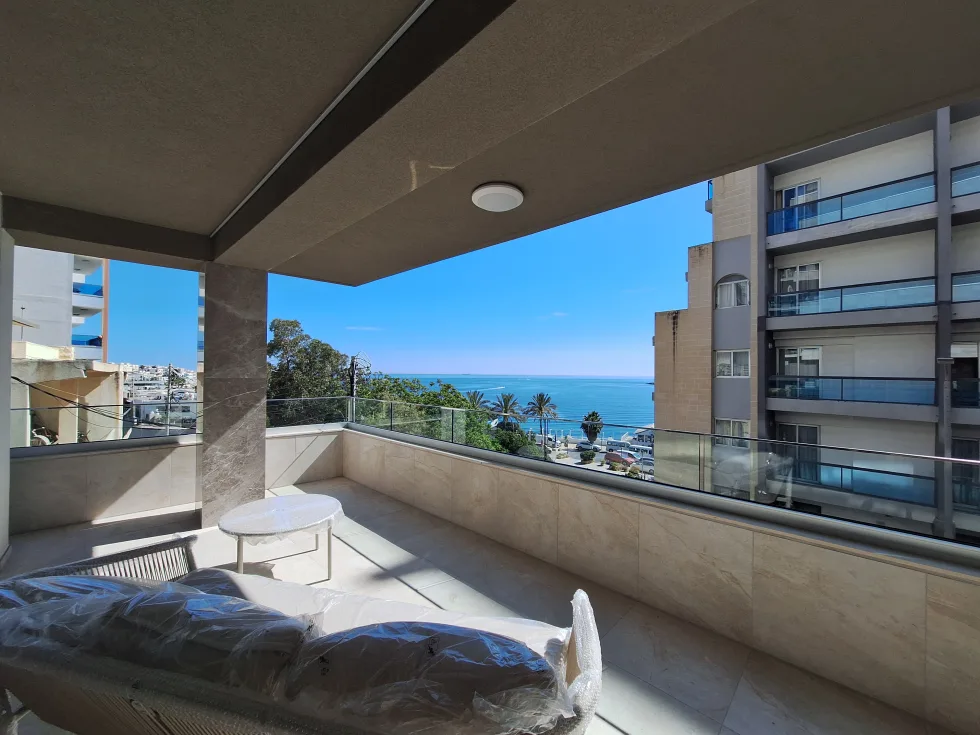 3 bed Apartment For Rent in St Paul's Bay, St Paul's Bay - thumb 1