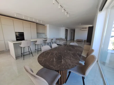 3 bed Apartment For Rent in St Paul's Bay, St Paul's Bay - thumb 2