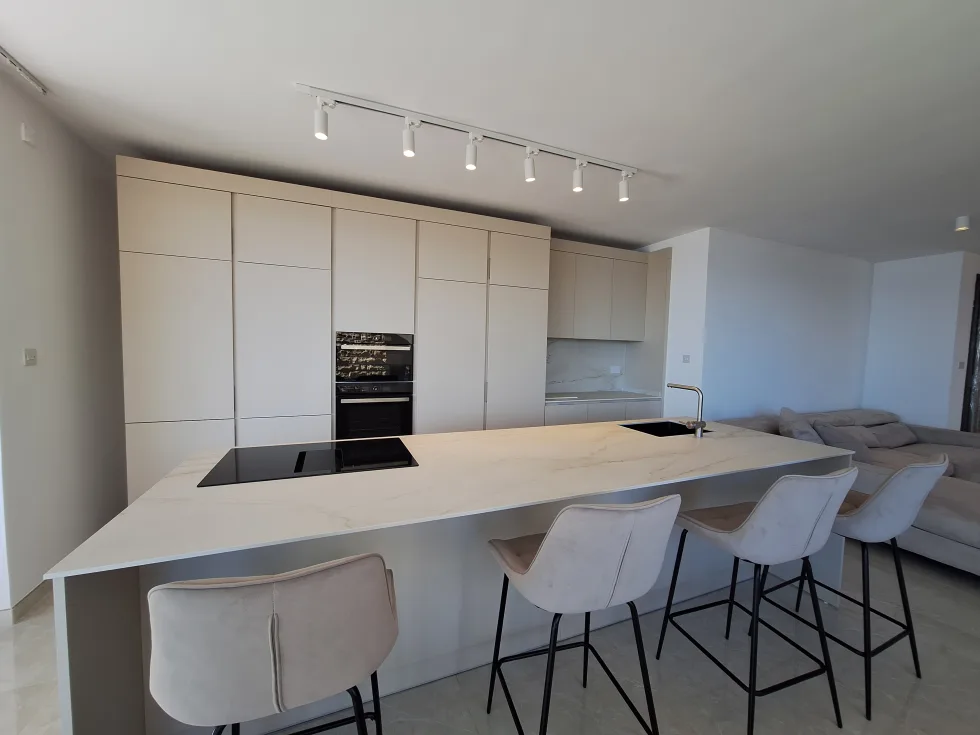 3 bed Apartment For Rent in St Paul's Bay, St Paul's Bay - thumb 4