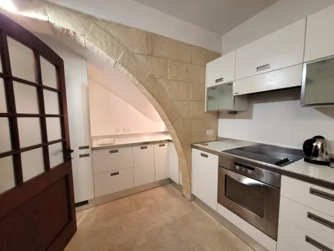 3 bed Town House For Rent in Mdina, Mdina - thumb 9