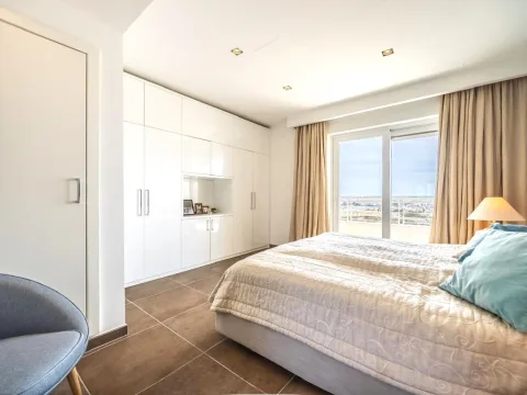 3 bed Apartment For Rent in Sliema, Sliema - thumb 10