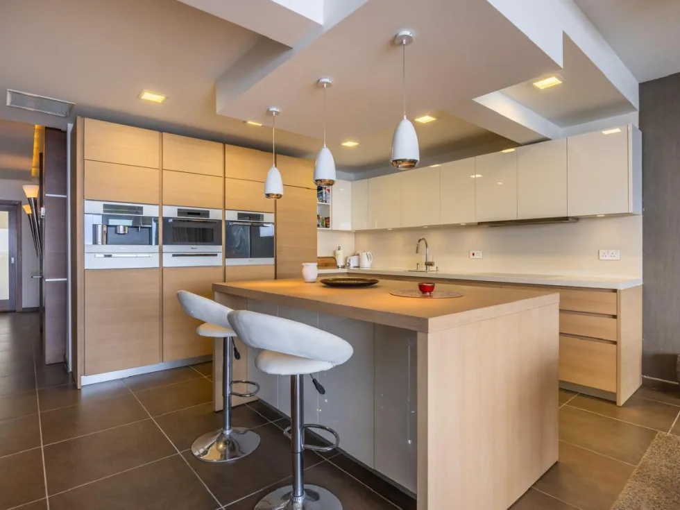 3 bed Apartment For Rent in Sliema, Sliema - thumb 7