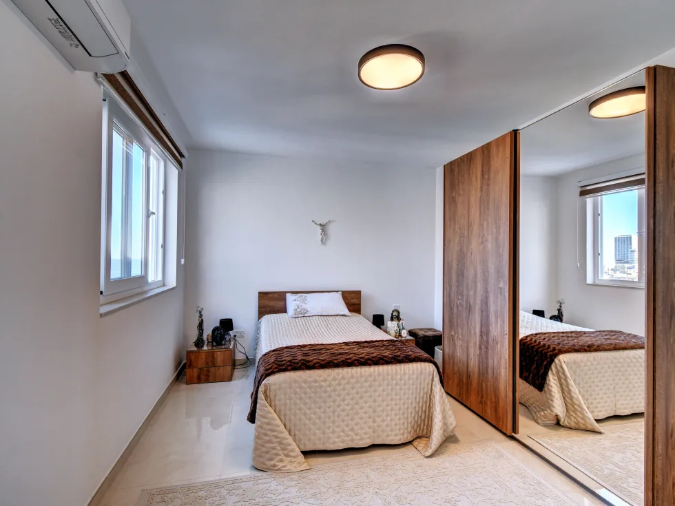 2 bed Penthouse For Sale in St Julian's, St Julian's - thumb 13