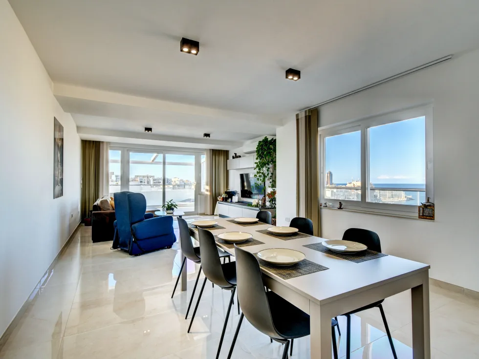 2 bed Penthouse For Sale in St Julian's, St Julian's - thumb 5