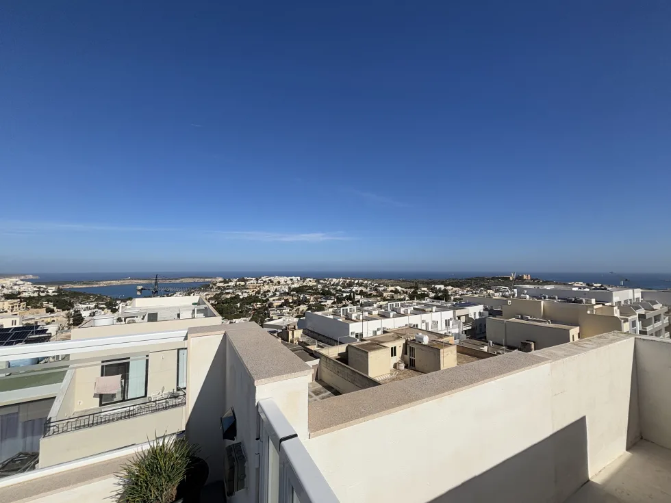 2 bed Penthouse For Rent in Mellieha, Mellieha - thumb 2