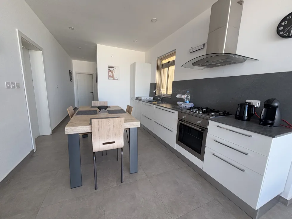 2 bed Penthouse For Rent in Mellieha, Mellieha - thumb 6