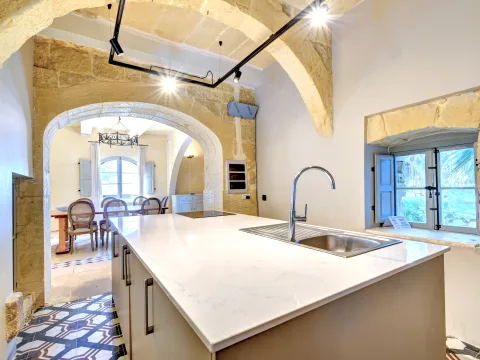 5 bed Farmhouse For Sale in San Lawrenz, San Lawrenz - thumb 16