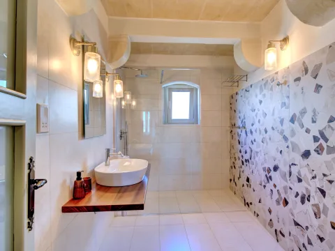 5 bed Farmhouse For Sale in San Lawrenz, San Lawrenz - thumb 21