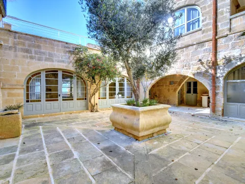 5 bed Farmhouse For Sale in San Lawrenz, San Lawrenz - thumb 27