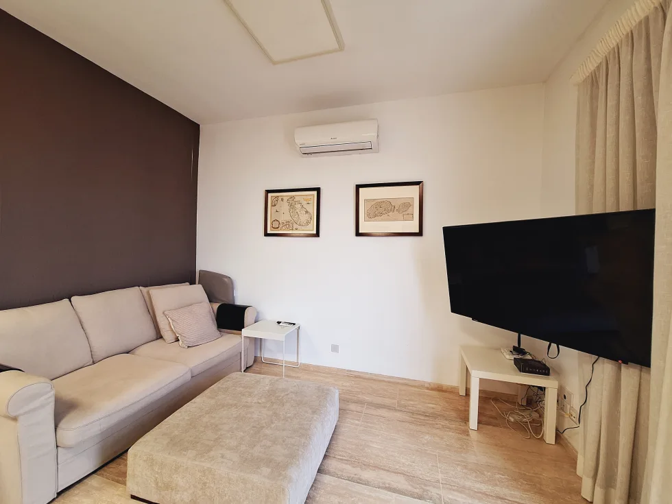 1 bed Penthouse For Rent in St Julian's, St Julian's - thumb 3