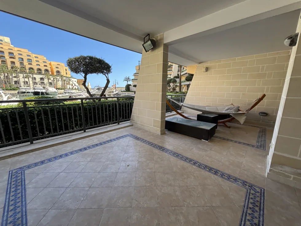 2 bed Apartment For Rent in St Julian's, St Julian's - thumb 1