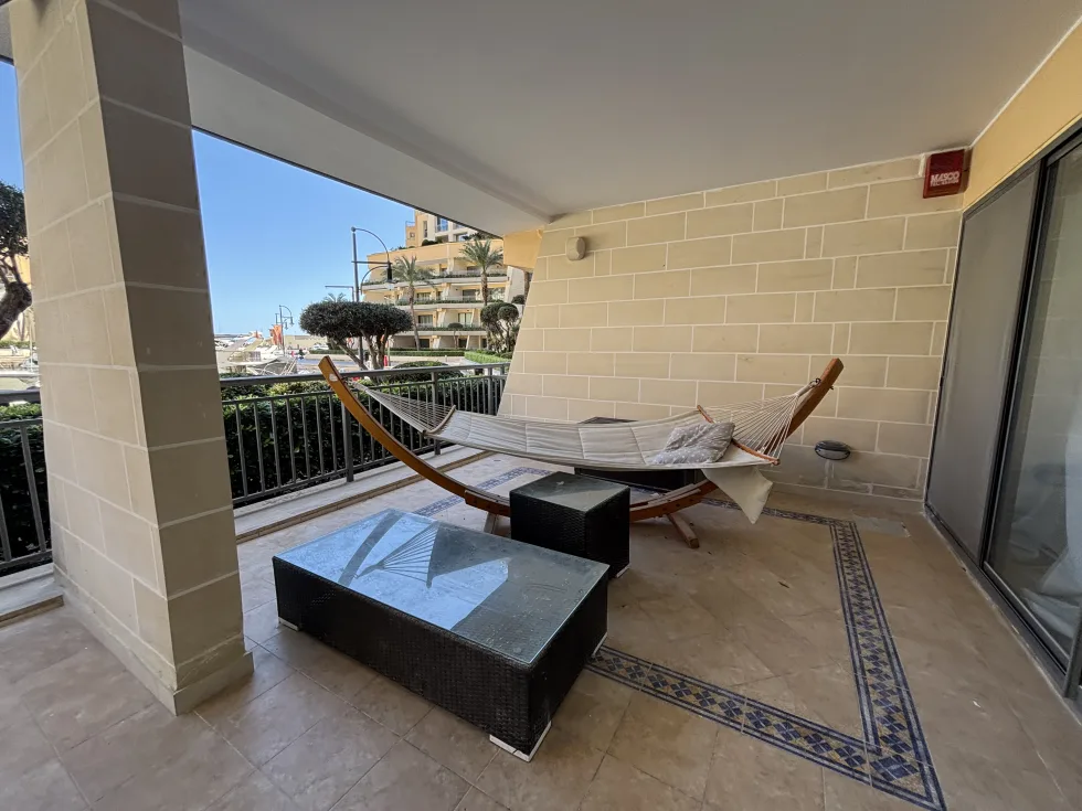 2 bed Apartment For Rent in St Julian's, St Julian's - thumb 3